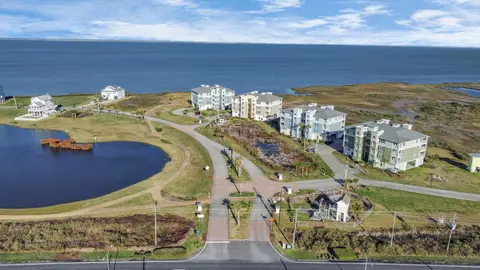 26550 Mangrove Dr #203, Galveston, TX 77554