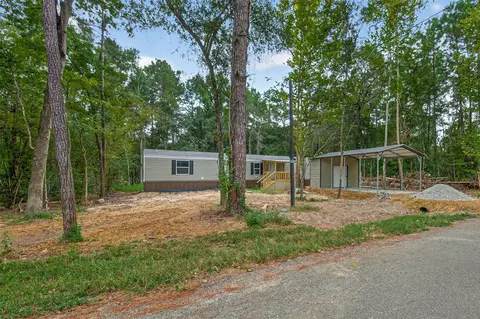 24511 Clark Rd, Montgomery, TX 77316