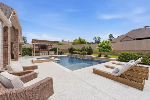 Exterior - 14012 Beartooth Bend Trl, Conroe, TX 77384 photo 12 of 15