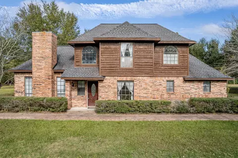 329 Burwell Rd, Highlands, TX 77562