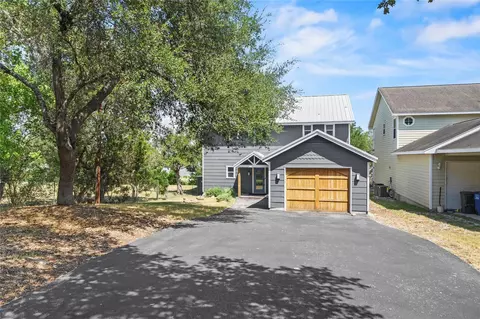 854 Lakebreeze Dr, Canyon Lake, TX 78133