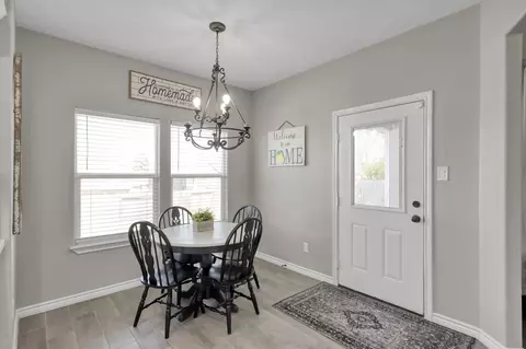Entry Way - 12426 Hackberry Dr, Willis, TX 77318 photo 5 of 8