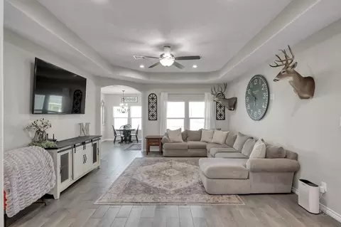 Living - 12426 Hackberry Dr, Willis, TX 77318 photo 2 of 2