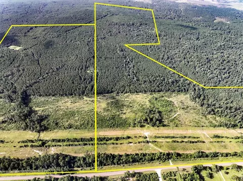 5 Fm 2989, Huntsville, TX 77320