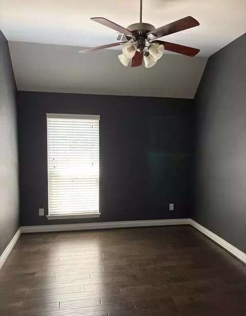 Bedroom - 253 Trillium Park Loop, Conroe, TX 77304 photo 5 of 6