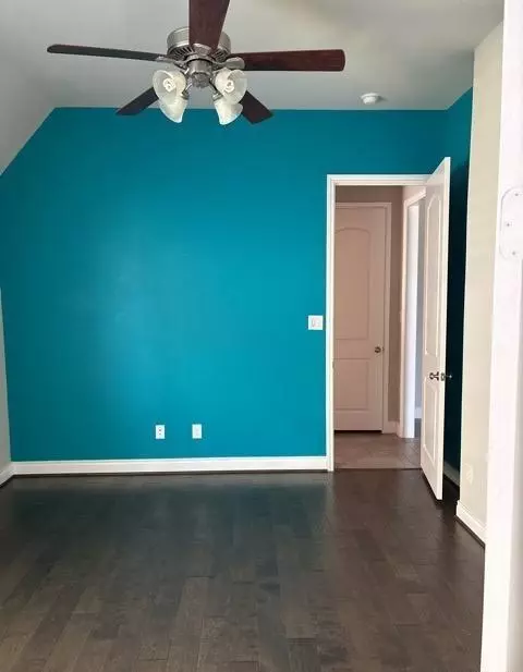 Bedroom - 253 Trillium Park Loop, Conroe, TX 77304 photo 4 of 6