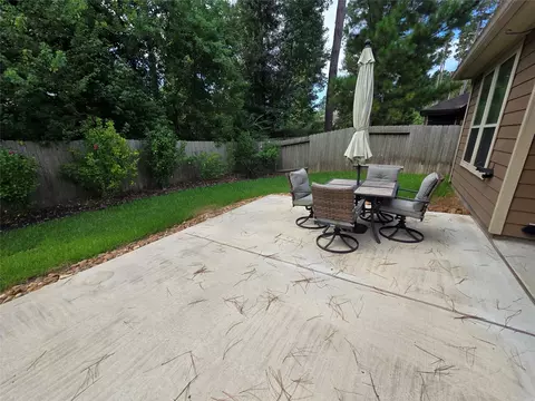 Exterior - 2103 Lost Timbers Dr, Conroe, TX 77304 photo 3 of 3