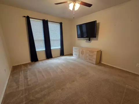 Bedroom - 2103 Lost Timbers Dr, Conroe, TX 77304 photo 2 of 5