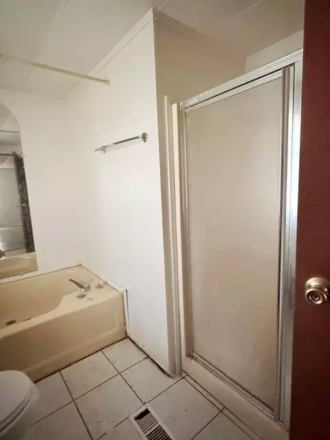 Bath - 86 E Whippoorwill, Trinity, TX 75862 photo 2 of 3