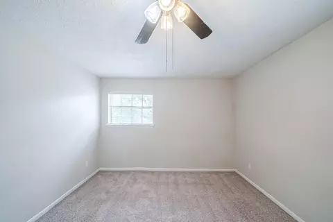 Bedroom - 5023 Glendower Dr, Spring, TX 77373 photo 7 of 10