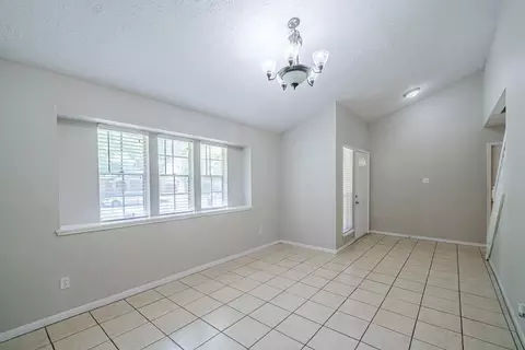 Living - 5023 Glendower Dr, Spring, TX 77373 photo 1 of 10