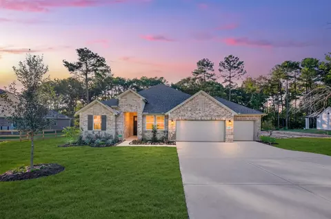 129 Roebuck Ln, New Waverly, TX 77358