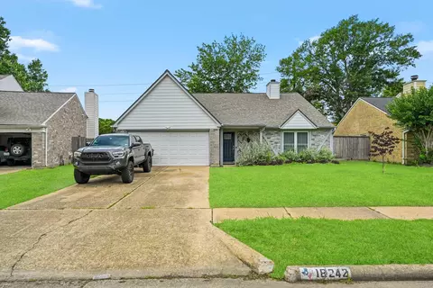 18242 Brooknoll Dr, Houston, TX 77084