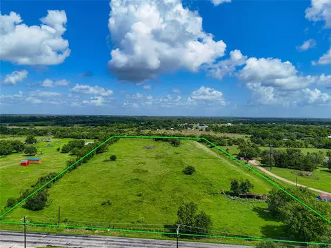 12 12th St, Bay City, TX 77414