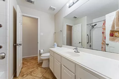 Bath - 25935 Brickhill Dr, Spring, TX 77389 photo 2 of 4