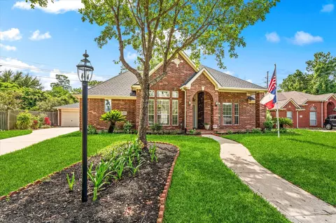 Exterior - 25935 Brickhill Dr, Spring, TX 77389 photo 3 of 8