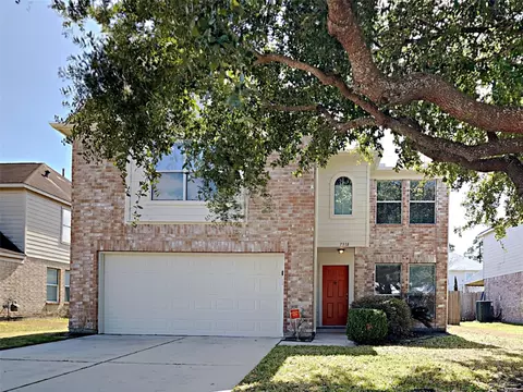 7318 Foxshadows Ln, Humble, TX 77338