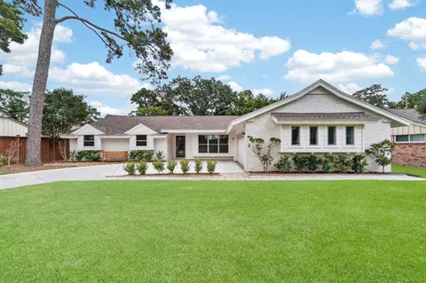 1726 Maux Dr, Houston, TX 77080