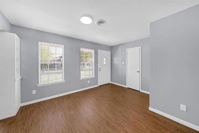 11202 Waxwing St, Houston, TX 77035