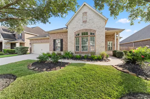 14415 Lakepointe Bend Ln, Cypress, TX 77429