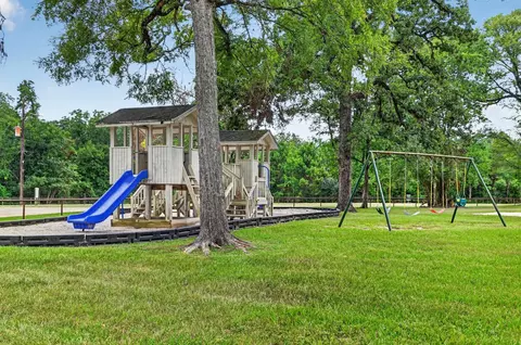 View/Area - 2302 Hollowbrook Ln, Conroe, TX 77384 photo 1 of 1