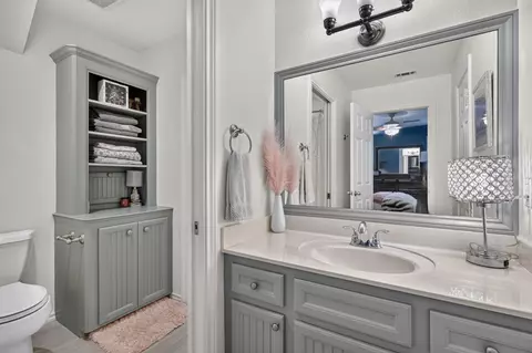 Bath - 2302 Hollowbrook Ln, Conroe, TX 77384 photo 1 of 5