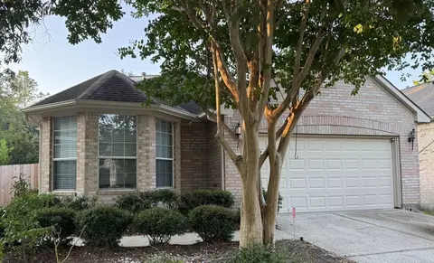51 N Country Gate Cir, Conroe, TX 77384