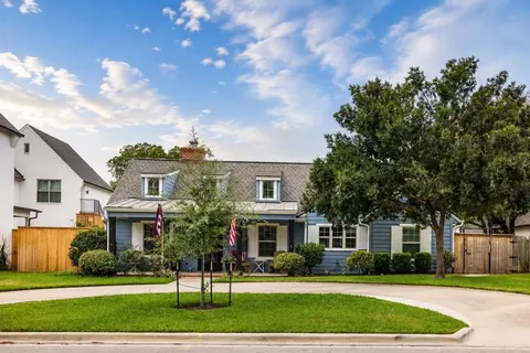 208 Pershing Ave, College Station, TX 77840