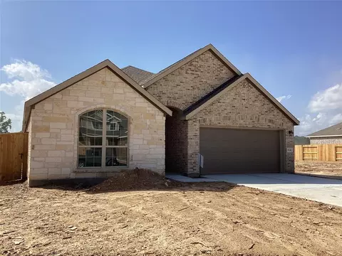834 Falling Cave Dr, Willis, TX 77378 photo 1