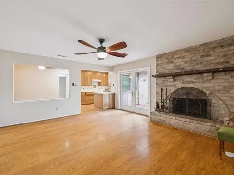 Living - 3902 Broken Elm Dr, Spring, TX 77388 photo 8 of 9