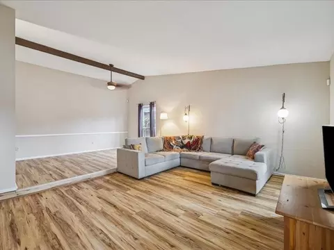 Living - 3902 Broken Elm Dr, Spring, TX 77388 photo 4 of 9