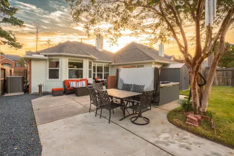 Exterior - 6407 Sparrows Glen Ln, Spring, TX 77379 photo 3 of 4
