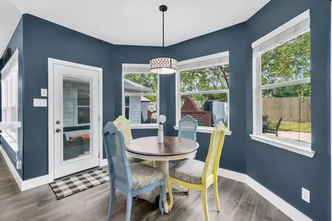 Dining - 6407 Sparrows Glen Ln, Spring, TX 77379 photo 4 of 5