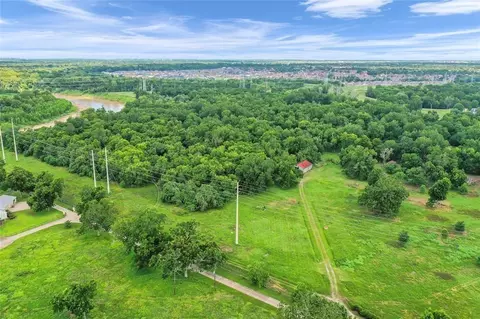1950 Hagerson Rd, Sugar Land, TX 77479