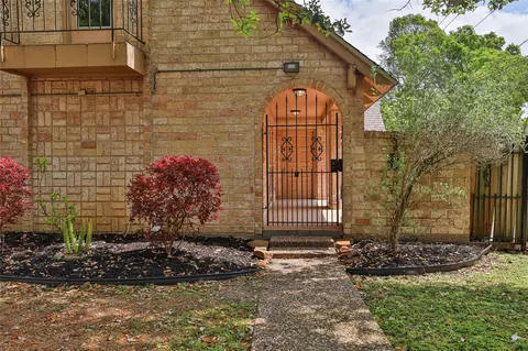 2706 Stetson Ln, Houston, TX 77043