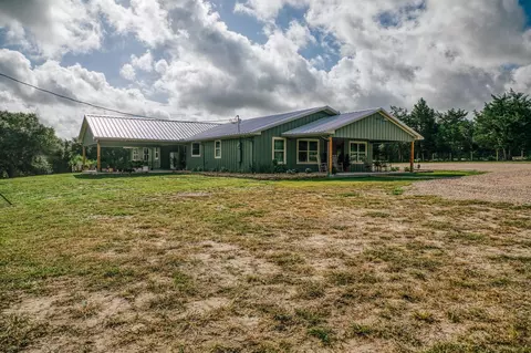 Exterior - 4601 Fm 390 E, Brenham, TX 77833 photo 13 of 17