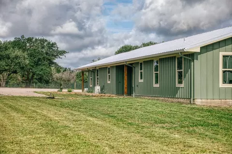 Exterior - 4601 Fm 390 E, Brenham, TX 77833 photo 10 of 17
