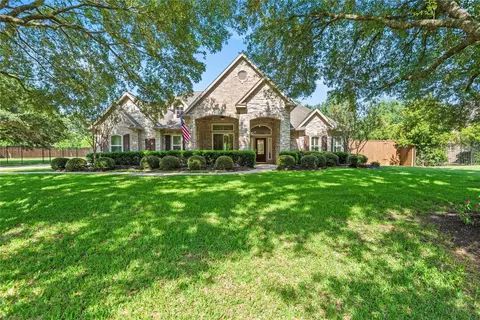 16614 Rose Trl, Cypress, TX 77429