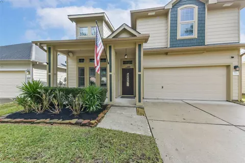 12918 Redbud Shores Ln, Houston, TX 77044