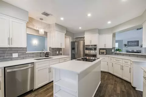 13919 Swiss Hill Dr, Houston, TX 77077