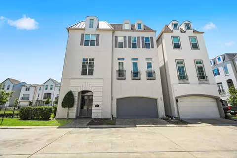 11119 Savannah Oaks Ln, Houston, TX 77043