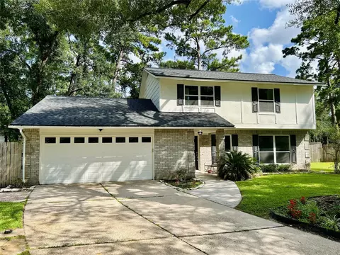 2931 Valley Rose Dr, Houston, TX 77339