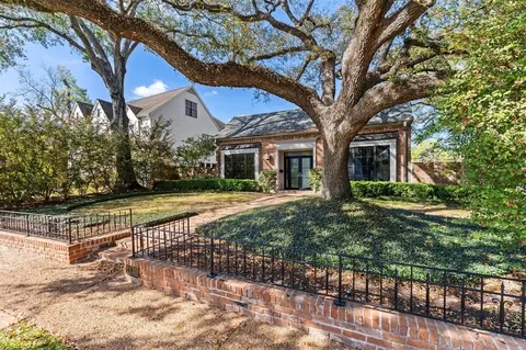 2130 Stanmore, Houston, TX 77019