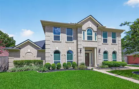 14206 Glasgow Pl, Houston, TX 77077