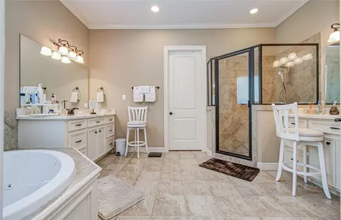 Bath - 314 Martin Luther King St S, Ames, TX 77575 photo 1 of 5