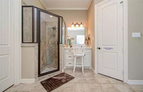 Bath - 314 Martin Luther King St S, Ames, TX 77575 photo 2 of 5
