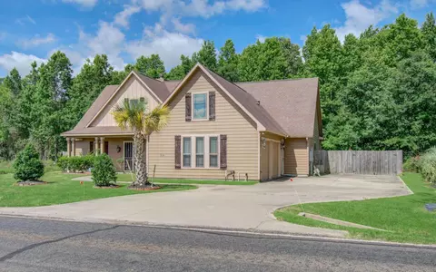 Exterior - 314 Martin Luther King St S, Ames, TX 77575 photo 6 of 6