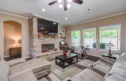 Living - 314 Martin Luther King St S, Ames, TX 77575 photo 3 of 3
