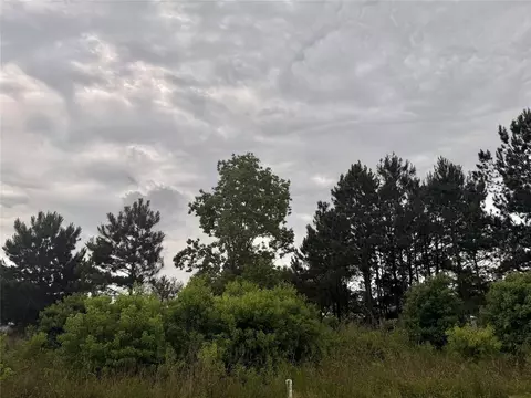 318 County Road 3401, Cleveland, TX 77327
