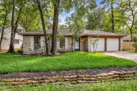 25 N Deerfoot Cir, Spring, TX 77380